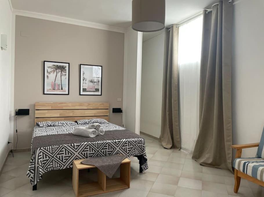Acquamarina, Monolocale In Villa Taranto Exterior foto